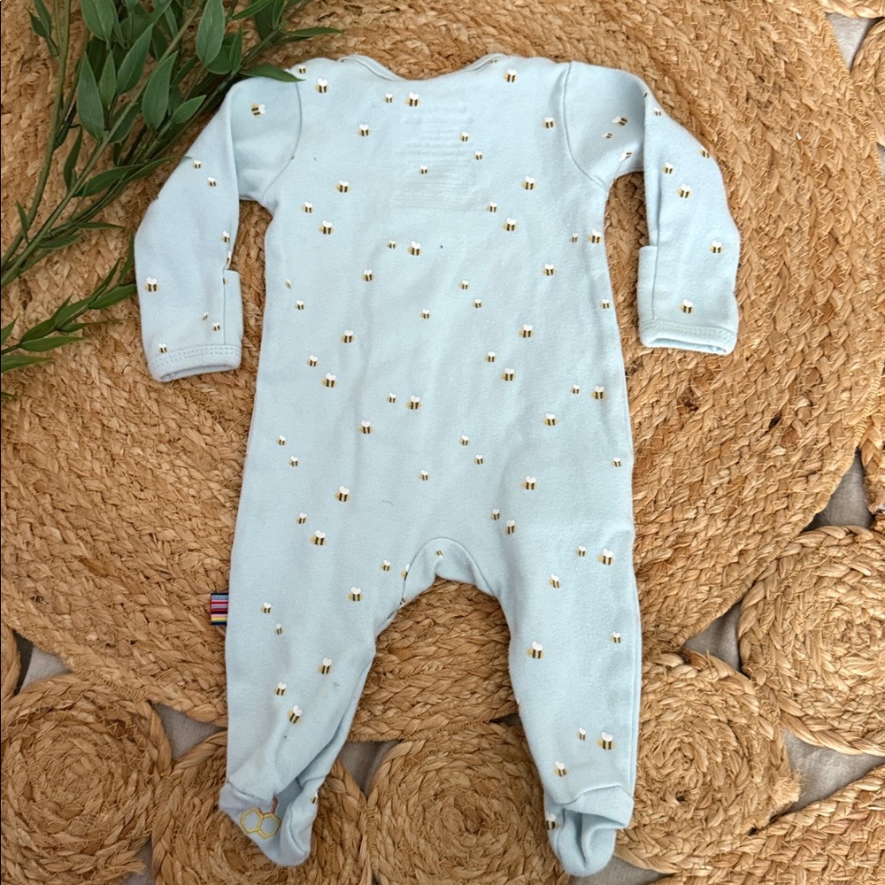 Magnetic Me Bee Footie Unisex Baby. NB - Picture 2 of 4